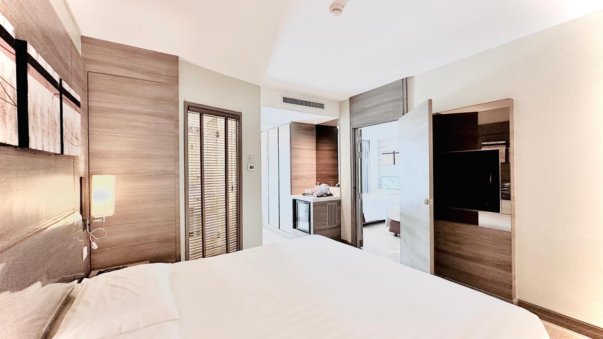 Hotel Citrus Sukhumvit 11 By Compass Hospitality Bangkok Exterior foto