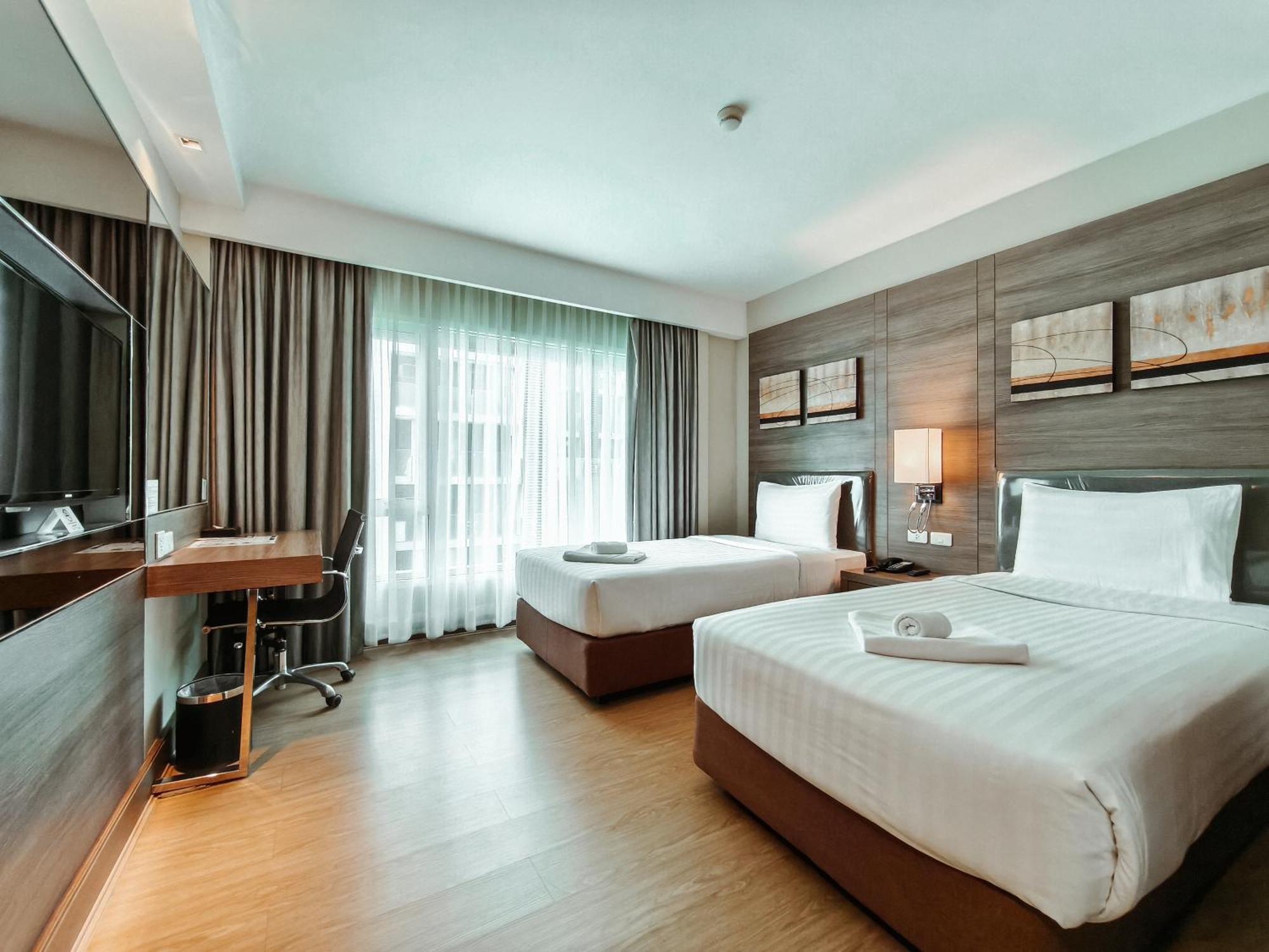 Hotel Citrus Sukhumvit 11 By Compass Hospitality Bangkok Exterior foto