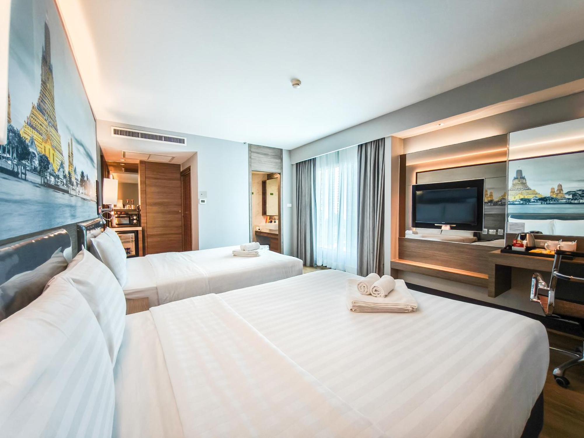 Hotel Citrus Sukhumvit 11 By Compass Hospitality Bangkok Exterior foto